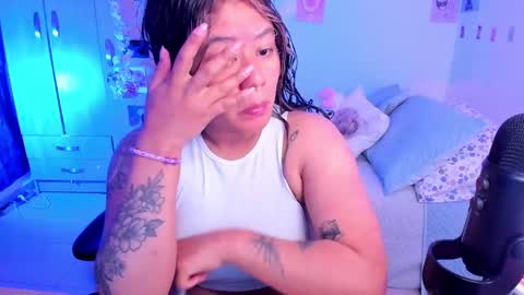 Stephanie  online show from March 6, 1:58 am