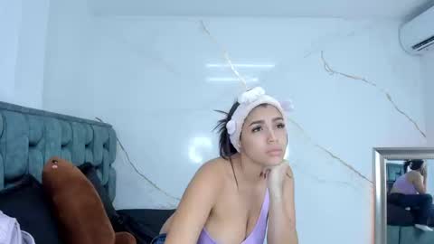 Stefanny online show from September 19, 11:04 pm