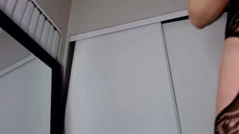 Bonnie Naylor online show from February 9, 8:33 am