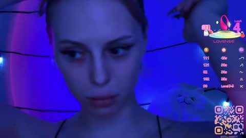 stillsweety online show from March 26, 12:24 am