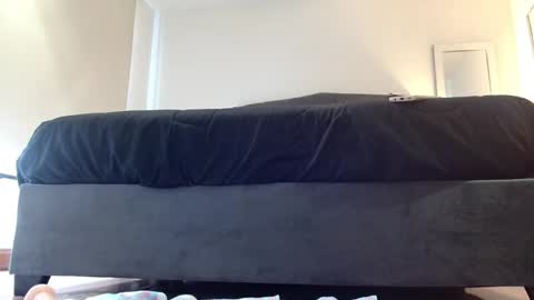 storm_hanks online show from January 6, 6:00 pm