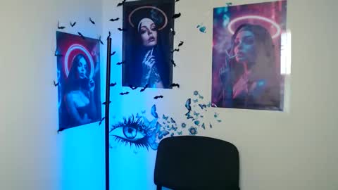 Amalia online show from October 10, 5:40 pm