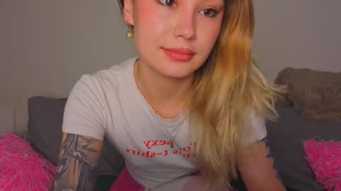 Tati and Lola online show from March 12, 6:05 am