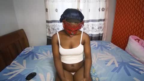 streetlioness online show from September 13, 10:45 am