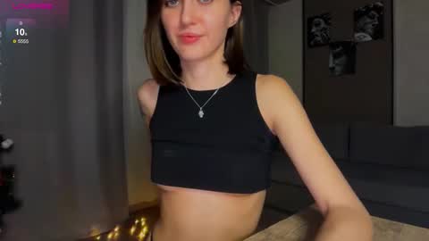 LINA online show from December 23, 6:39 am