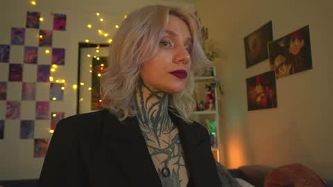 succubus_66 online show from February 2, 8:57 am