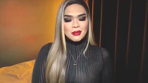 JADE ELYSE online show from December 17, 12:01 am