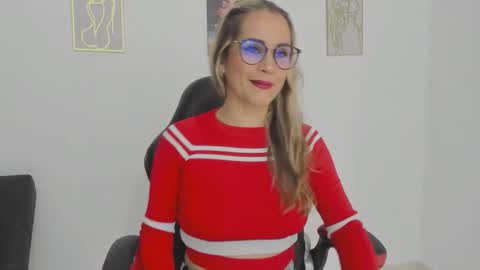 sugar_milff online show from October 27, 1:50 pm