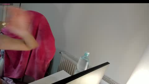 Kinga online show from December 17, 4:16 am