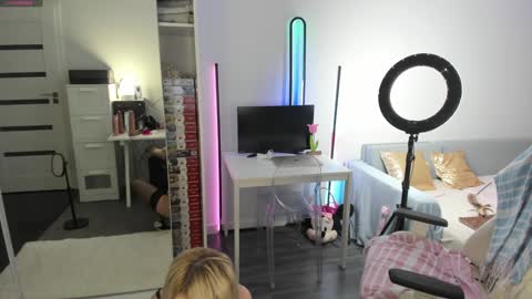 Kinga online show from January 18, 11:00 pm