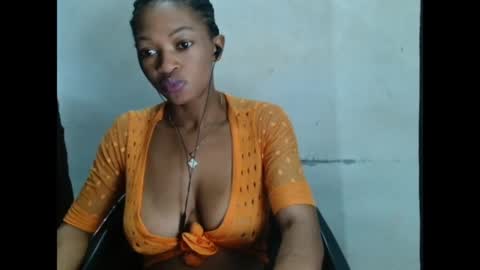 sugarxpussy online show from May 19, 8:10 am