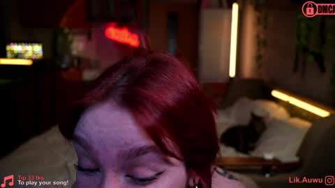 Snapshot of suk_ki chatting on December 12, 3:16 pm Lika ginger  Jessy blond   online show from December 12, 3:16 pm