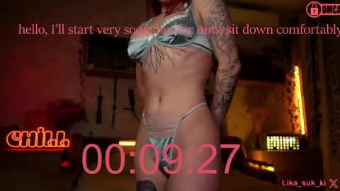 Snapshot of suk_ki chatting on March 7, 5:28 pm Lika ginger  Jessy blond   online show from March 7, 5:28 pm
