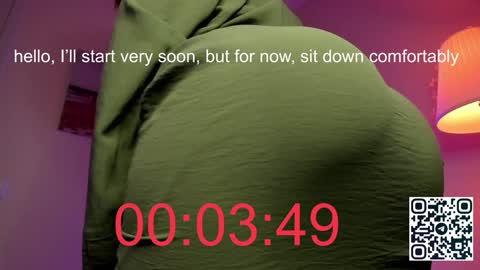 Snapshot of suk_ki chatting on December 14, 1:06 am Lika ginger  Jessy blond   online show from December 14, 1:06 am