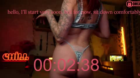 Snapshot of suk_ki chatting on January 13, 5:12 pm Lika ginger  Jessy blond   online show from January 13, 5:12 pm