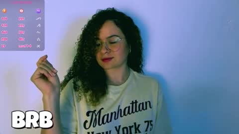 Snapshot of sultrysecrets_ chatting on September 30, 7:30 pm Ann online show from September 30, 7:30 pm