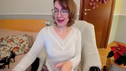 summerliza online show from March 19, 3:49 pm