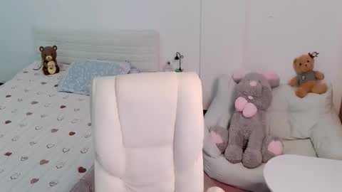 Lucis online show from December 14, 7:25 am