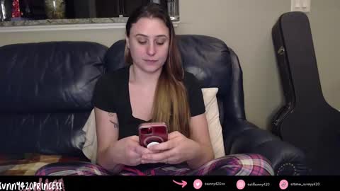 Sunny420 online show from January 26, 3:27 am