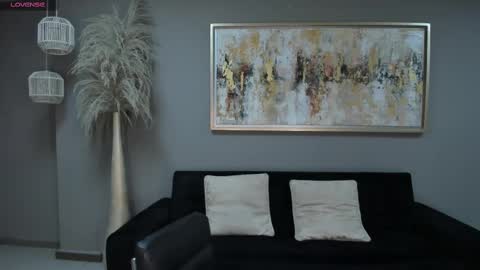 Sunny Rivers online show from February 25, 6:44 pm