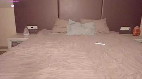 Effie Beautiful girl and Sunsay lucky boy online show from July 10, 9:48 pm
