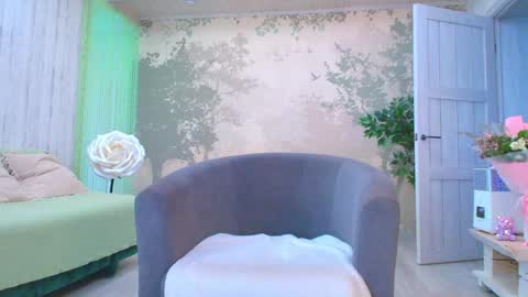 Eva  online show from March 22, 4:51 am