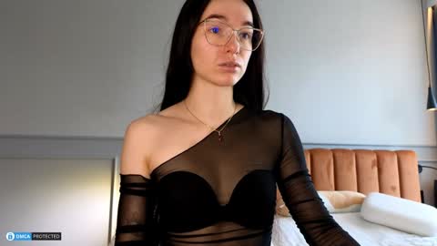 Anna online show from December 30, 10:10 am