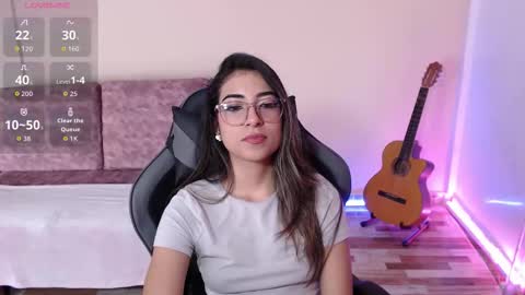 Susana hendrix    online show from February 21, 6:19 pm