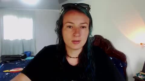 Susi online show from March 18, 9:53 pm