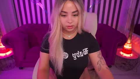 Susie online show from July 14, 8:24 pm