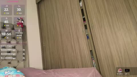 Snapshot of sussidream chatting on October 1, 2:16 am Andrea online show from October 1, 2:16 am