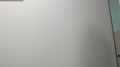 Snapshot of sussy_leon chatting on March 7, 12:23 pm sussy leon online show from March 7, 12:23 pm