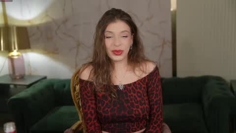 Suzan online show from April 23, 9:06 pm