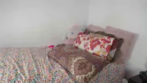 suzy online show from October 19, 3:30 am