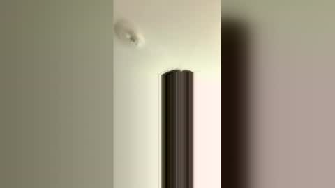 suzyspicy online show from April 1, 9:45 pm