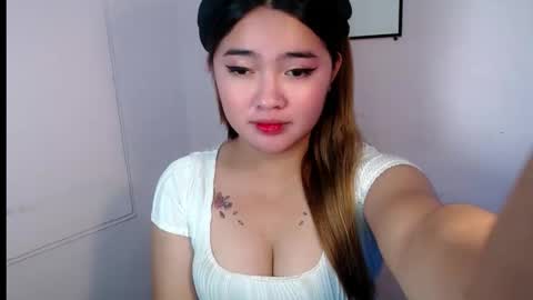 Jasmine online show from October 24, 11:39 am