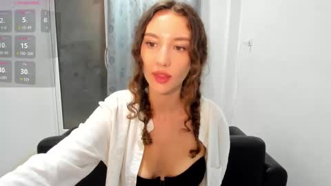 Mia  My other social media -  online show from March 14, 8:54 pm