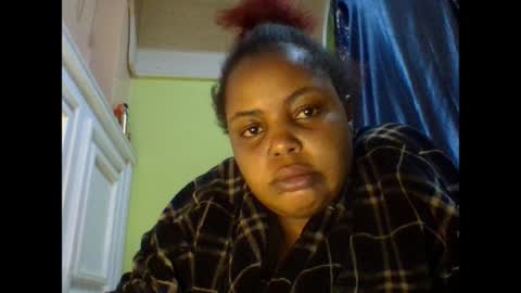sweet52537 online show from May 4, 11:08 pm
