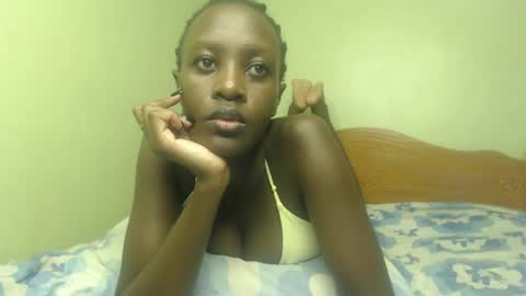 Petite Queen online show from January 23, 11:37 am