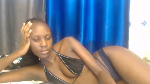 Petite Queen online show from December 28, 9:08 pm