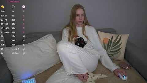 Michelle online show from January 5, 8:45 pm