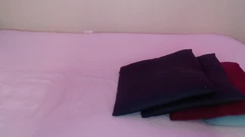 Alice online show from October 25, 5:42 pm