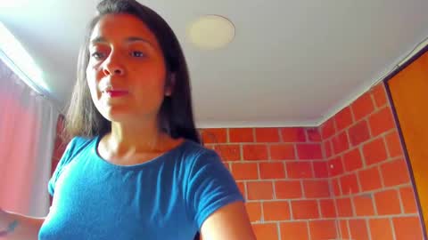 sweet and hot alaia online show from October 7, 1:48 pm