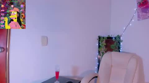 Snapshot of sweet_anett chatting on October 24, 5:14 am Aex-Anett-Any online show from October 24, 5:14 am