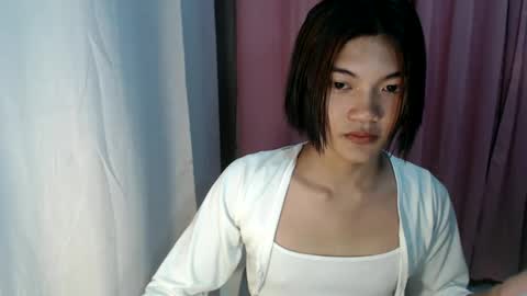 sweet_angel_onboard online show from December 5, 6:10 am