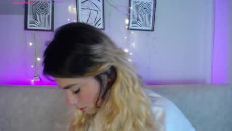 Bella Valery online show from March 14, 10:11 pm