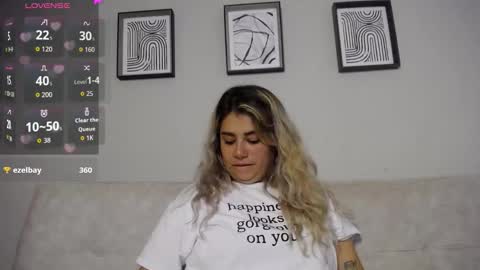 Bella Valery online show from November 12, 11:03 pm