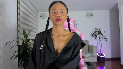 sweet_brunette88 online show from January 8, 1:00 am