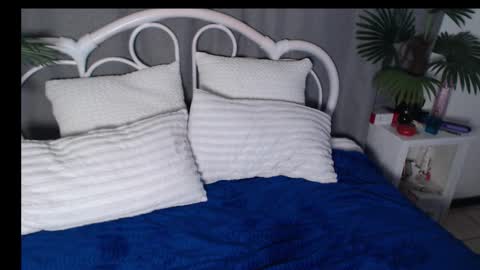 Chantelle online show from November 6, 9:10 pm