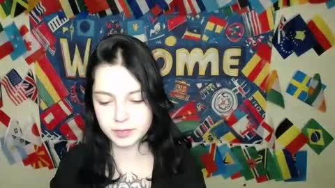 Ivy online show from November 4, 7:13 am